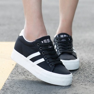 人本 韩版内增高帆布鞋 券后42元包邮 人本 韩版内增高帆布鞋 券后42元包邮